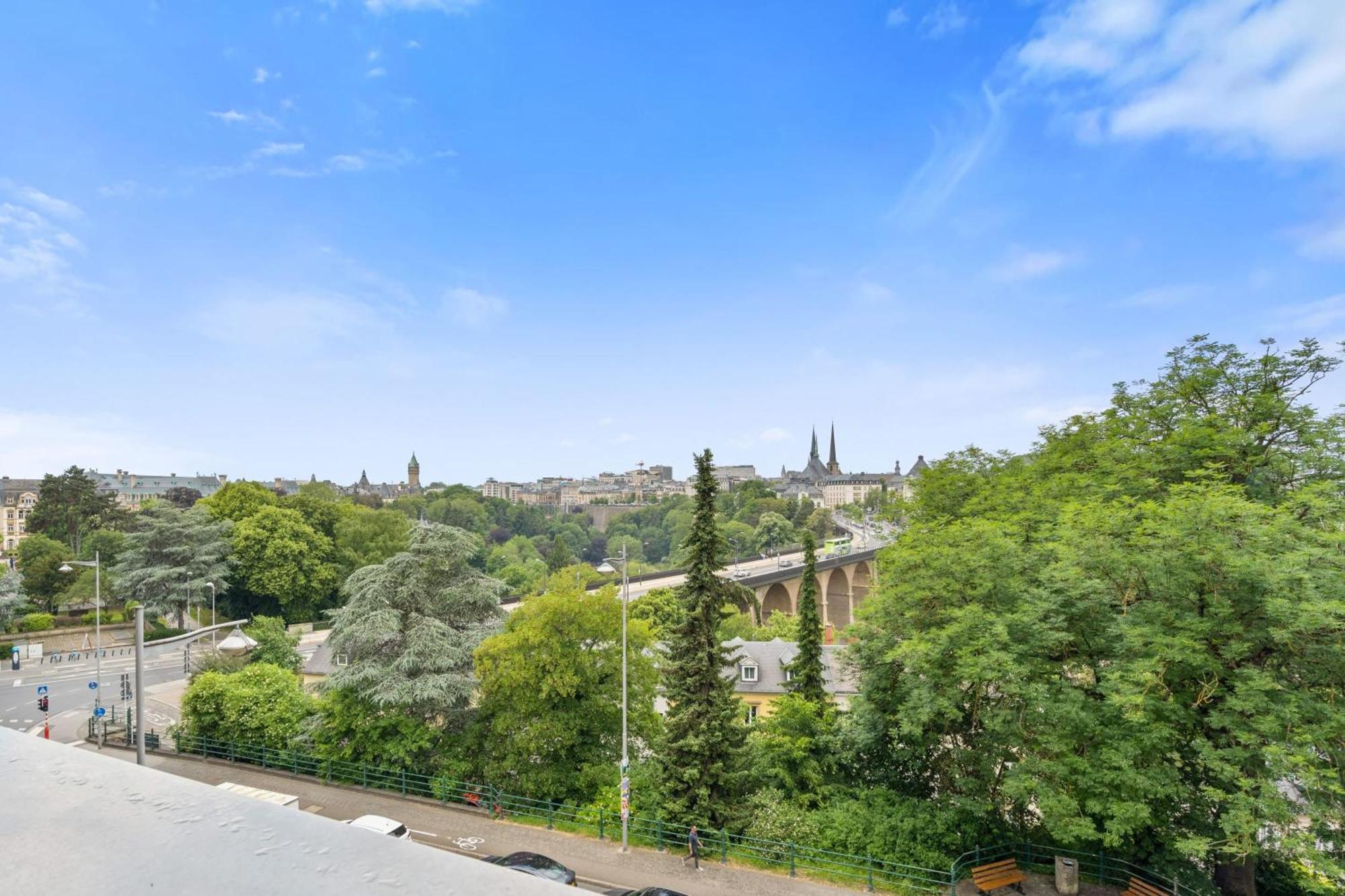 Central Lux 2Br Apt With City Views & Balcony Luxembourg Eksteriør bilde