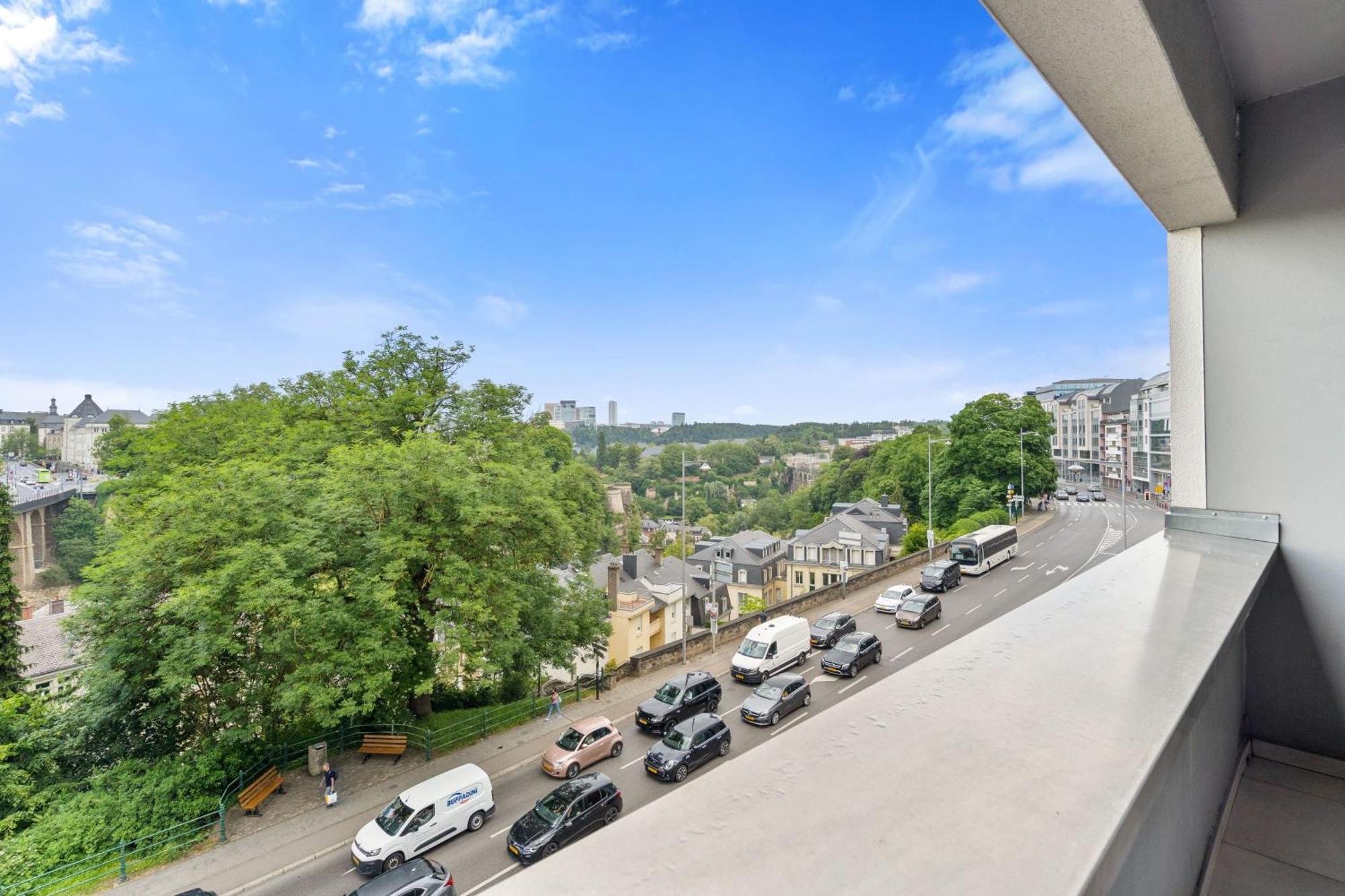 Central Lux 2Br Apt With City Views & Balcony Luxembourg Eksteriør bilde